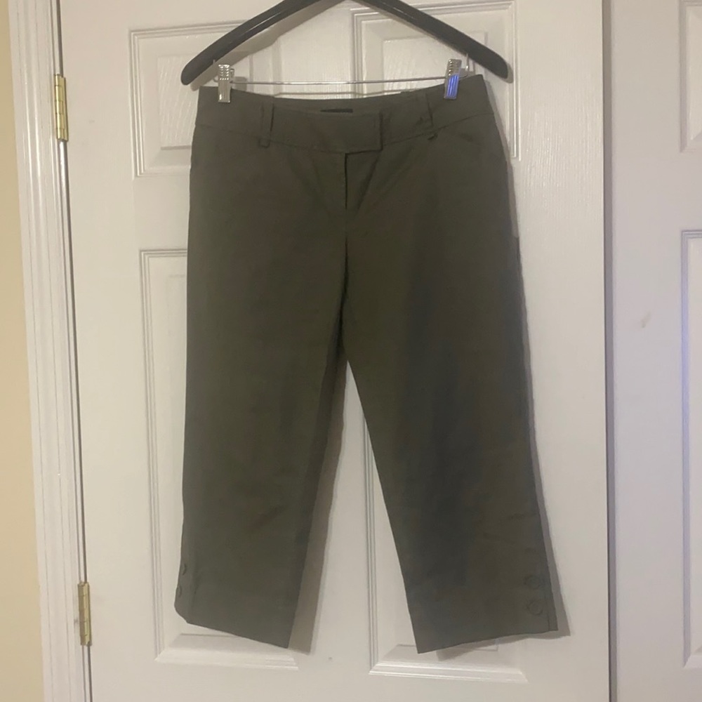 The Limited Drew Fit Capris.